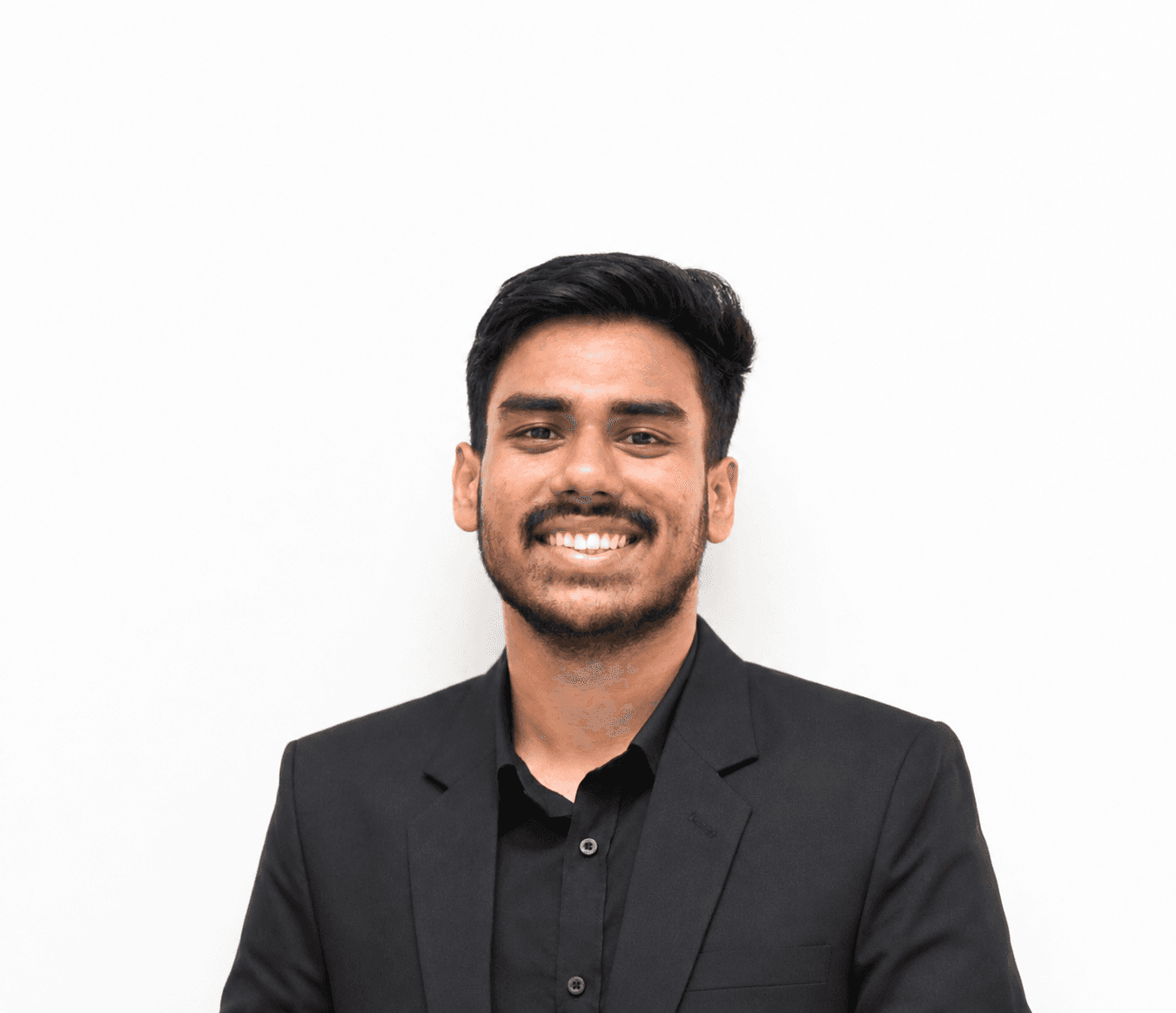 Badar Hossain, Co-Founder and Chief Operating Officer of Ravenence Limited — professional portrait